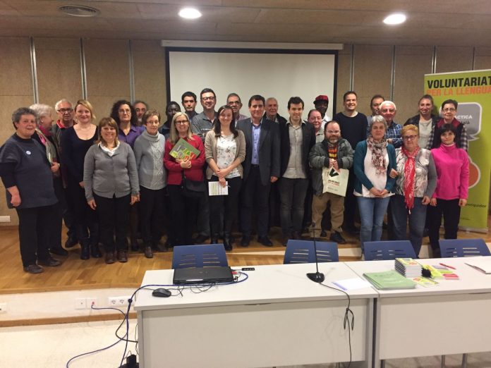 Voluntariat per la Llengua