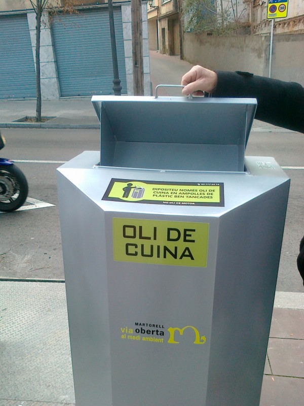 La recollida d’oli de cuina usat de l’Ajuntament de Martorell arriba als 15.000 litres el 2015