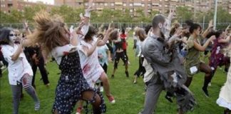 El grup Grotescos de Camboya farà ballar La Vila aquest divendres amb una ‘Flash Mob’ terrorífica