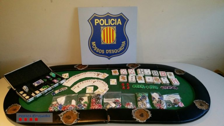 Els Mossos denuncien in fraganti una partida de pòquer il·legal a Martorell