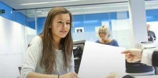 Promoció Econòmica ofereix idiomes i creació de webs a joves inscrits a Garantia Juvenil