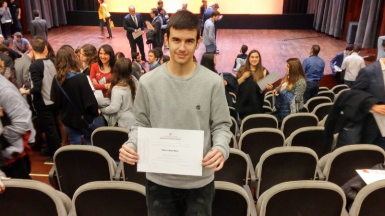El martorellenc Adrià Labay obté un Premi de Recerca Jove per un treball sobre contaminació