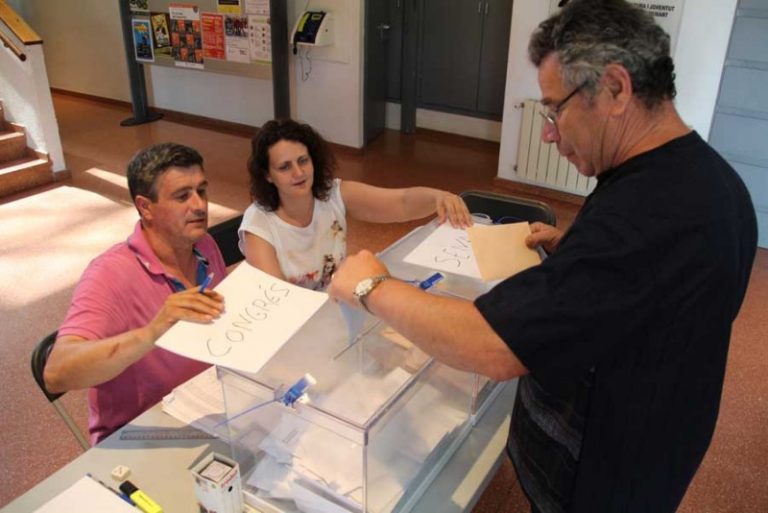 Els portaveus polítics valoren els resultats de les eleccions al Congrés dels Diputats