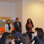 L'alcalde Xavier Fonollosa i la regidora Míriam Riera presideixen la benvinguda dels alumnes francesos