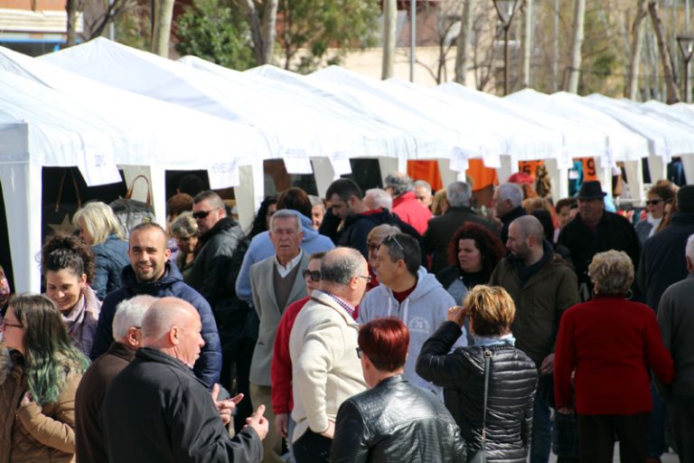 Diumenge per triar i remenar a Les Bòbiles amb el Forastock de les botigues de Nou Martorell