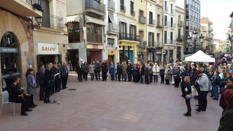 Es commemora el 8 de Març reclamant la visibilitat de les dones als llocs de decisió