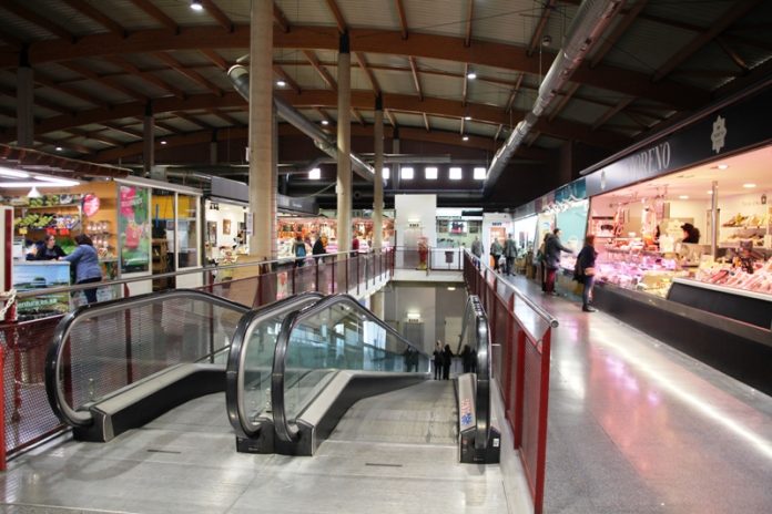 Mercat Les Bòbiles Mercat Les Bòbiles