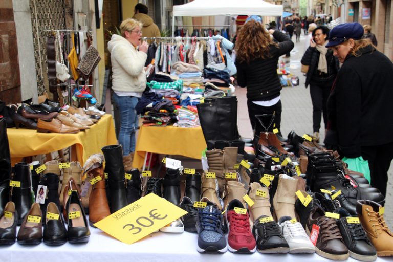 Cap de setmana de fires comercials de fi d’estocs, amb estrena de l’associació Fem Vila