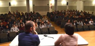 Llavina continua reivindicant Vinyoli, ara també davant d’alumnes de secundària
