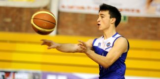 El Club Bàsquet Martorell cau davant L’Hospitalet al pavelló esportiu i mira cap avall
