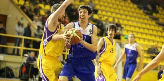 El Club Bàsquet Martorell encaixa una dolorosa derrota sobre la botzina a Igualada