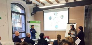 Empresaris i emprenedors dissenyen la seva imatge corporativa al Molí Empresa
