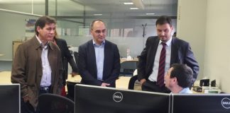 Fonollosa visita l’empresa Btech, especialitzada en el sector de l’automòbil