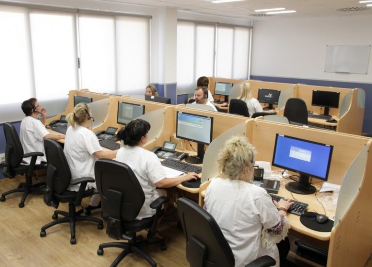 L’ICS ofereix cita prèvia d’atenció primària a través d’una central de trucades pròpia