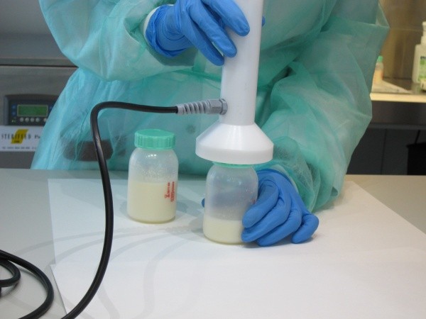 L’Hospital Sant Joan de Déu de Martorell és capdavanter en la donació de llet materna