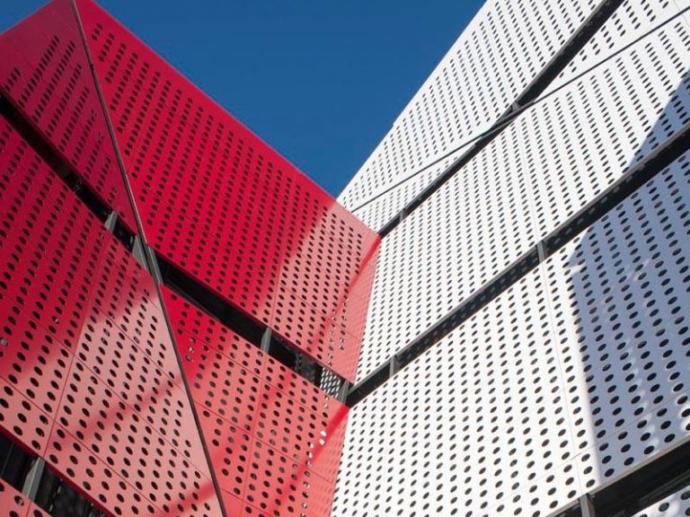 El Centre d’FP d’Automoció rep una menció honorable en els International Design Awards