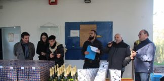 Es lliuren els premis del torneig de melés per a socis del Club Petanca Tres Boles a La Torrassa
