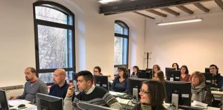 15 alumnes es formen en gestió de comerç internacional per millorar la seva ocupabilitat