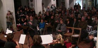 L’Escola Municipal de Música omple el Vicenç Ros en l’arrencada dels concerts de Nadal