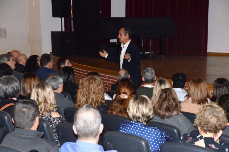 L’Hospital Sant Joan de Déu inaugura l’Any del Tracte amb el conferenciant Luís Galindo
