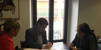 El CET Can Cases s’encarregarà de la jardineria de l’Escola Oficial d’Idiomes i l’Institut Joan Oró
