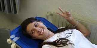 Els alumnes de l’Institut Joan Oró aprenen valors solidaris a través de la donació sanguínia