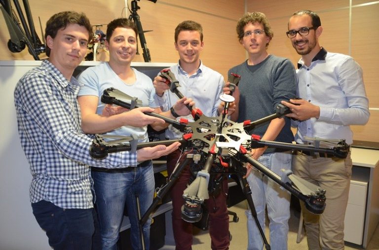 Dronair aterra al Viver d’Empreses per promocionar el territori a vol d’ocell