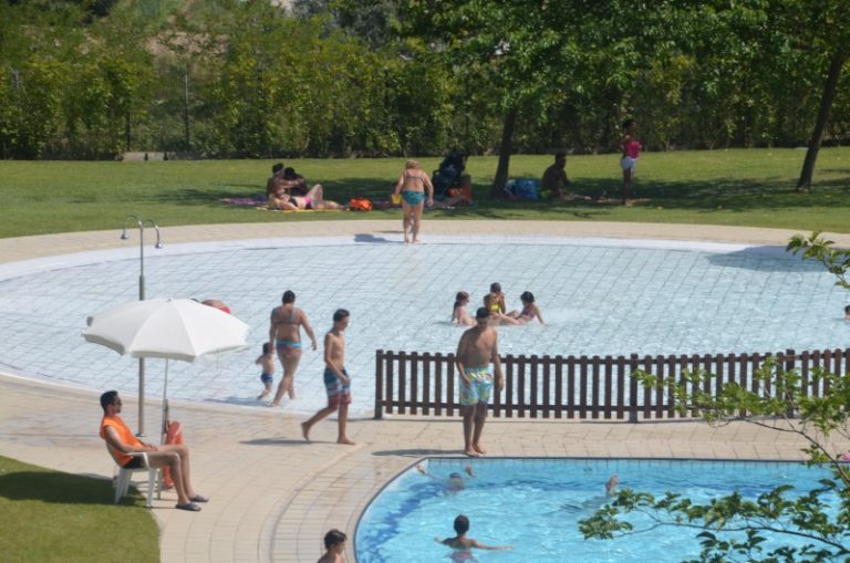 La piscina municipal d’estiu tanca la temporada amb rècord de banyistes