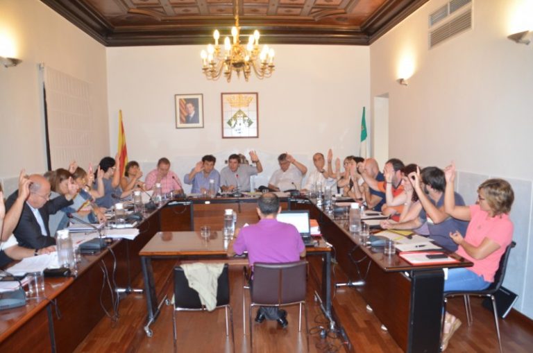 El Ple aprova que Martorell sigui ciutat d’acollida de refugiats de guerra