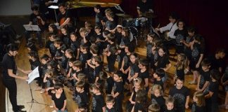 Els més petits de l’Escola de Música fan una cantata per mostrar el treball del curs