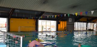 Les 12 hores de pàdel i natació tanquen un dissabte poliesportiu al Complex Esportiu La Vila
