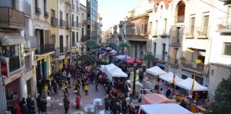Els comerciants de La Vila se sumen a aquest diumenge festiu celebrant la Fira de Nadal