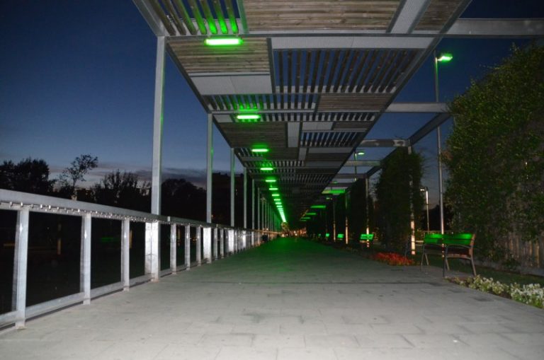 Recital poètic i il·luminació del pont d’Anoia per commemorar el Dia Mundial de l’Alzheimer