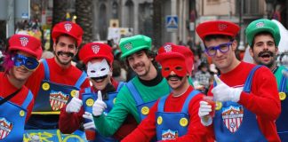 Més de 2.000 persones es preparen per desfilar dissabte al Carnaval més creatiu