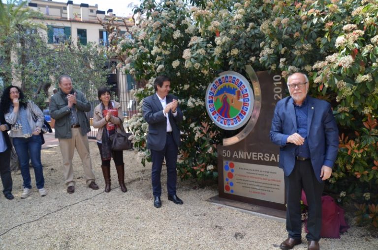 La Penya Barcelonista reestrena el monument commemoratiu dels 50 anys i fa visible un nou impuls