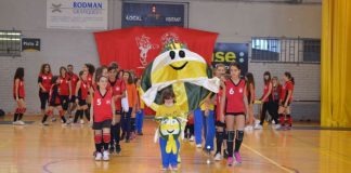 Presentacions dels equips del Club Voleibol i la secció de pàdel del CN Martorell