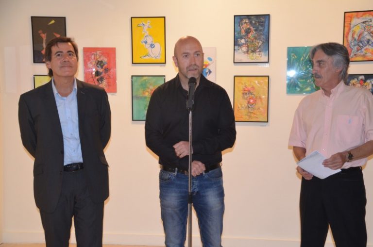 Josep Pibernat mostra un centenar de dibuixos i aquarel·les a l’exposició ‘Abstrak’