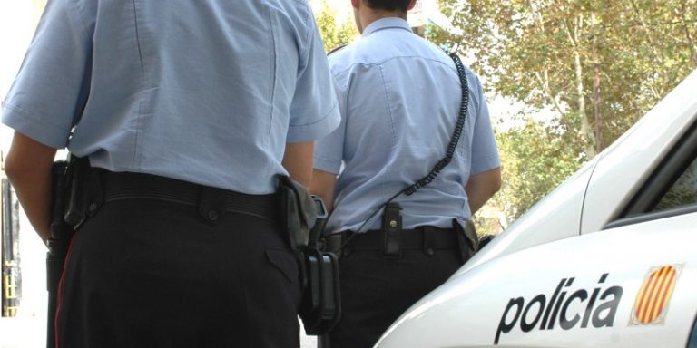 Detenen un grup criminal especialitzat en robatoris amb força en un bar de Martorell