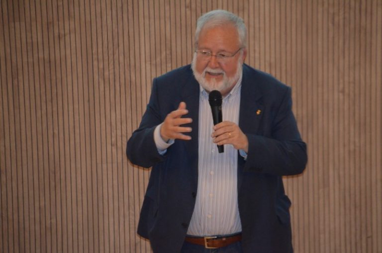 L’alcalde Salvador Esteve clou el projecte ‘Fem Xarxa, Fem Empresa 2014-15’ al nou CFPA