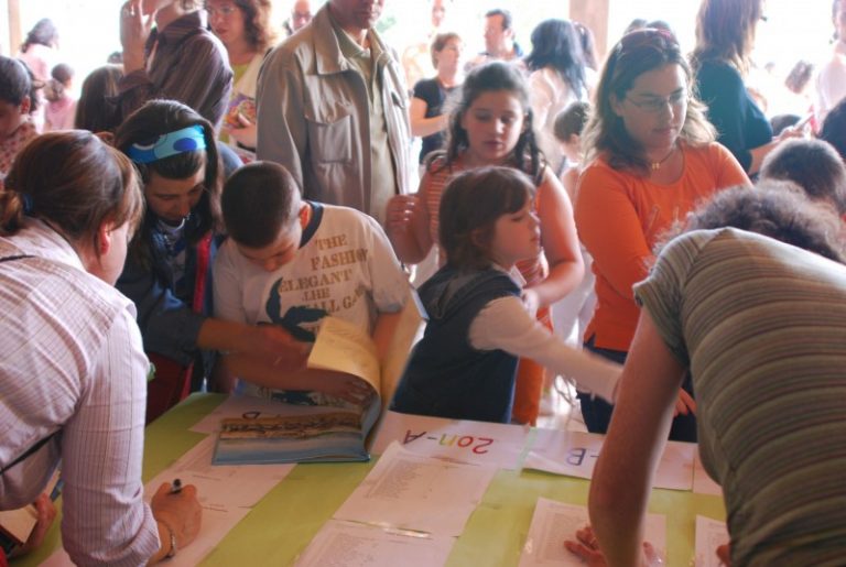 La campanya de subvenció de llibres de text es consolida i registra 1.333 sol·licituds