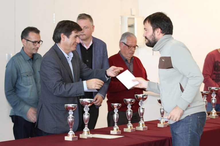 El Club Escacs Martorell lliura els premis del XXXIII Open disputat a ca n’Oliveras