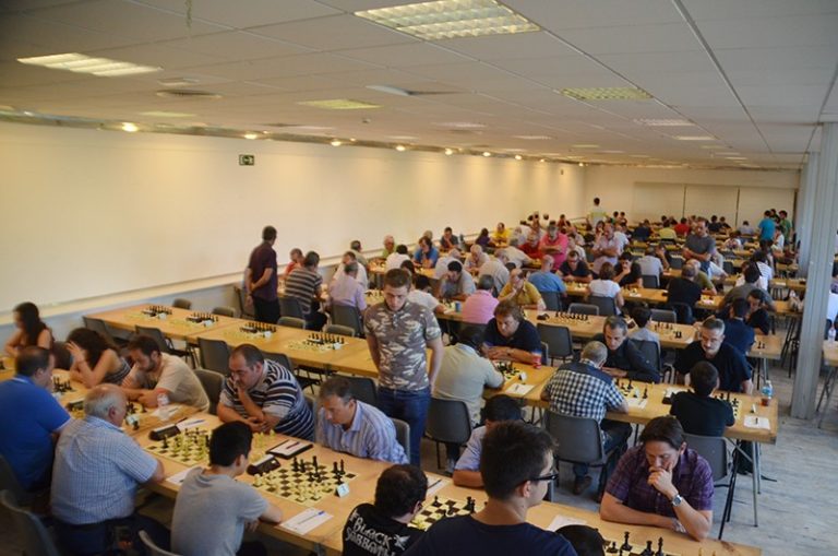 El Club d’Escacs Martorell arrenca el XXXIII Open amb dos-cents participants d’arreu