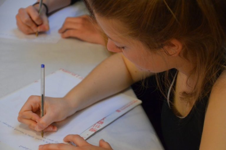 El Servei Local de Català obre el torn d’inscripció per a sis nous cursos aquest mes de març