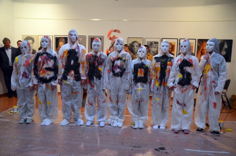 L’exposició ‘Gargots’ s’inaugura al Centre Cultural suggerint valentia artística als joves