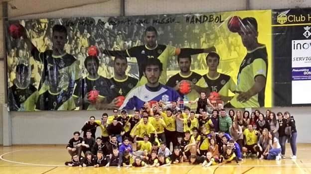 El Club Handbol Martorell celebra l’ascens a Segona Catalana amb tota la seva afició a les IEM