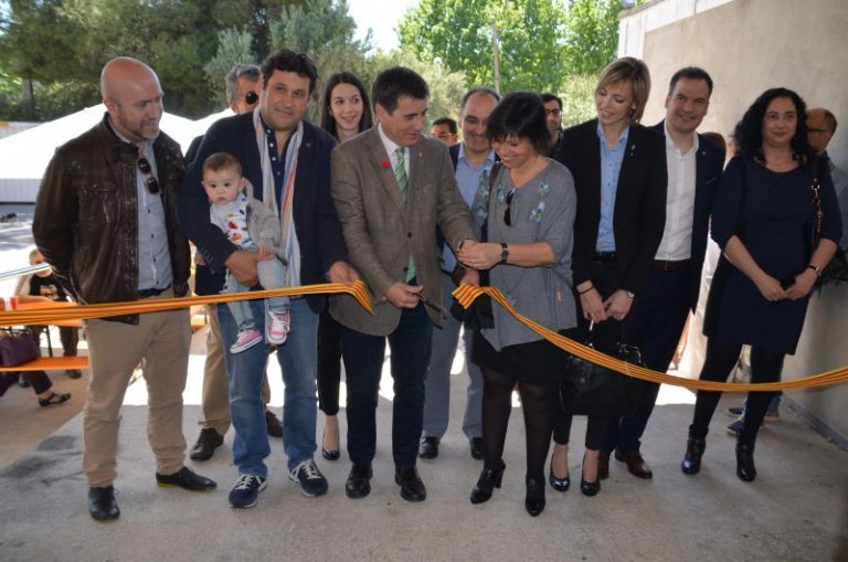 L’alcalde Fonollosa inaugura la Fira comercial i la 3a Mostra del transport a Ca n’Oliveras