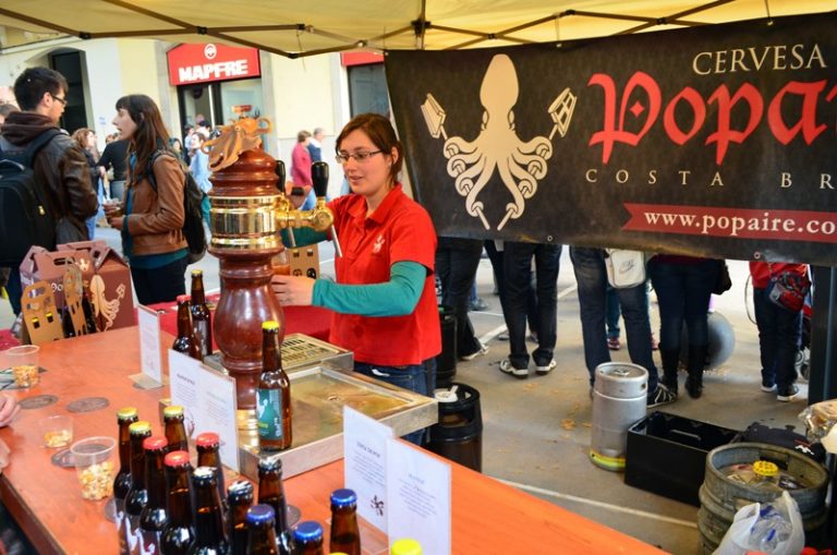 La plaça de l’Església acollirà aquest dissabte 23 la III Fira de la cervesa