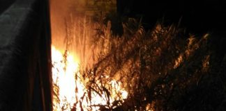 El mal ús de material pirotècnic provoca quatre incendis durant la revetlla de Sant Joan