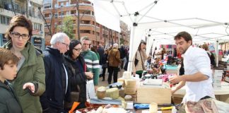 Una munió de visitants al Forastock consolida les rebaixes de l’associació Nou Martorell