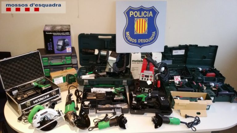 Detinguts per presumpte delicte d’estafa a una empresa de segona mà de Martorell